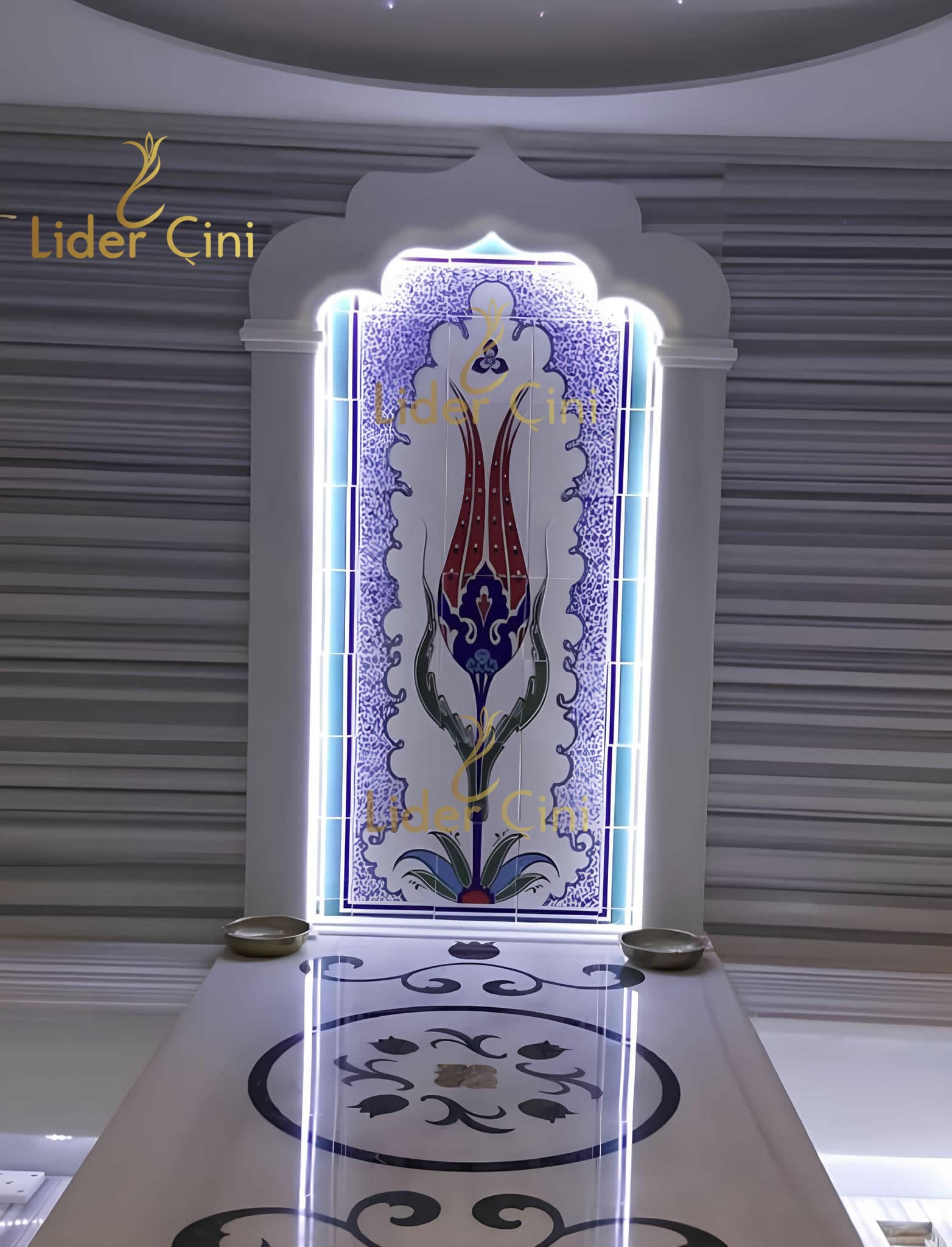 Türk Hamam Çini Panoları-Lale Desenli Hamam Pano-THP-010