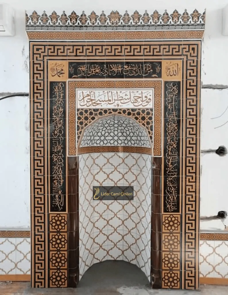 Mihrap – Osmanlı Ahşap Desenli Mihrap – MHR-039